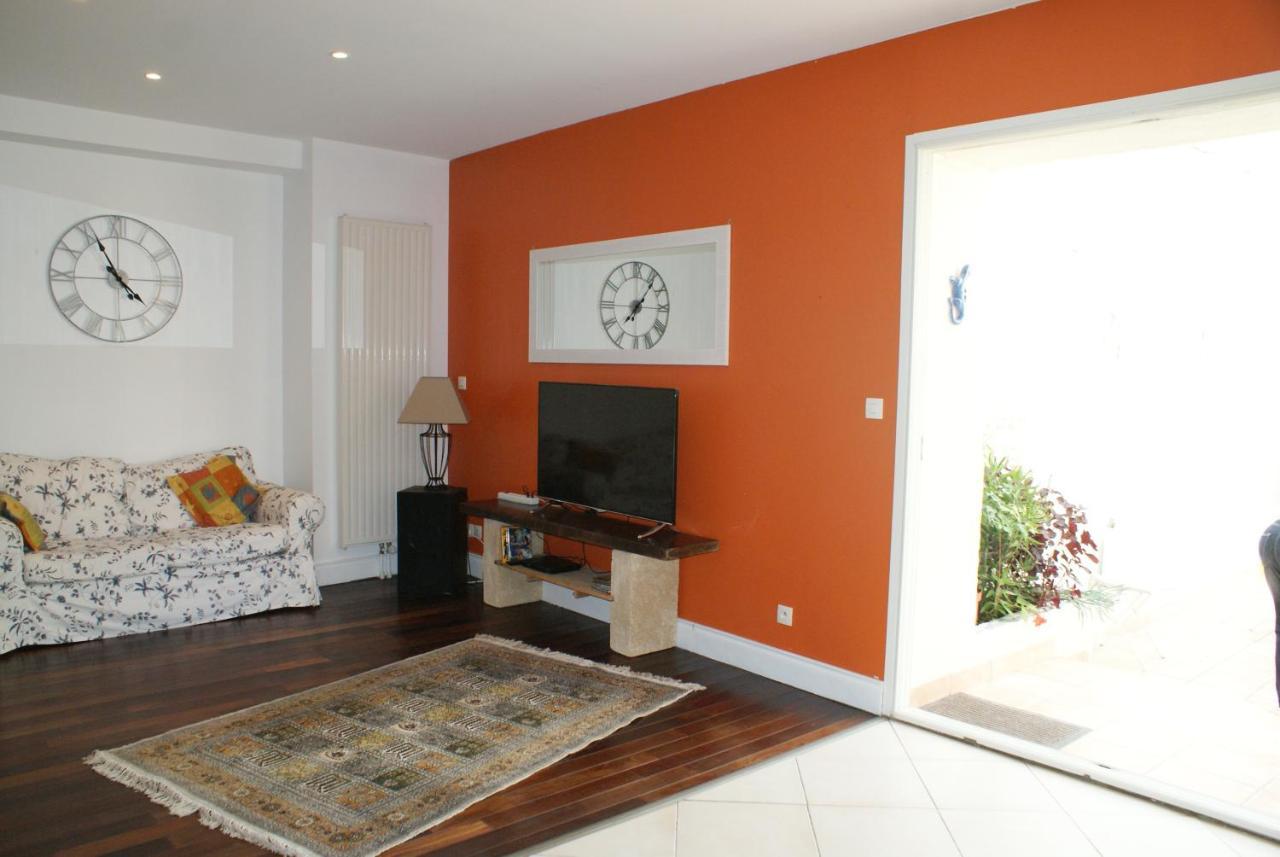 Spacieuse Maison De Village Climatisee Avec Jardin Patio Bessan Dış mekan fotoğraf
