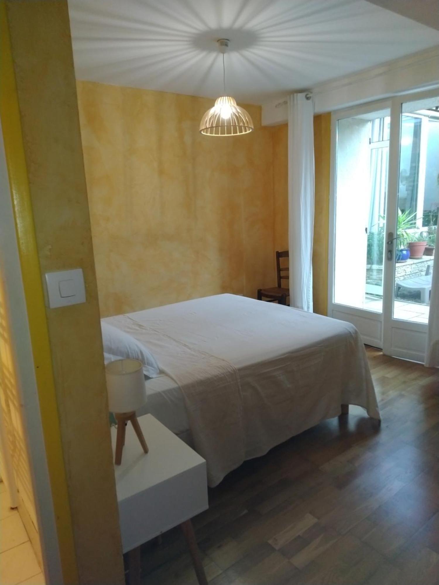 Spacieuse Maison De Village Climatisee Avec Jardin Patio Bessan Dış mekan fotoğraf